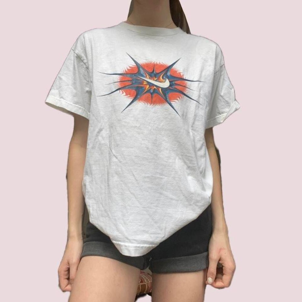nike tee